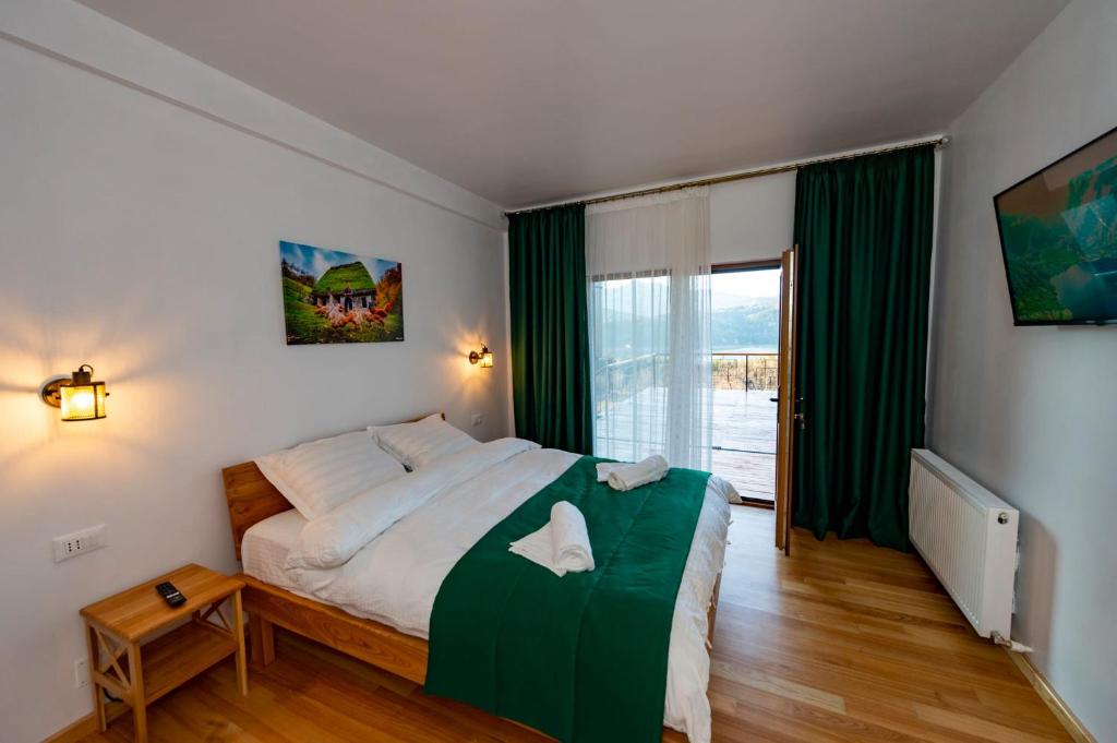 The View - Lake Resort & Spa photo 2