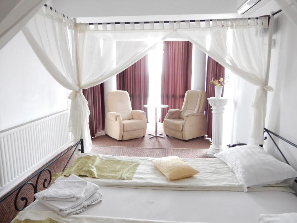 RHC Royal Hotel photo 3