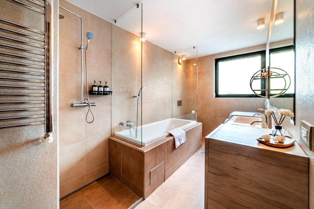 Starshine Spectrum Residence photo 3