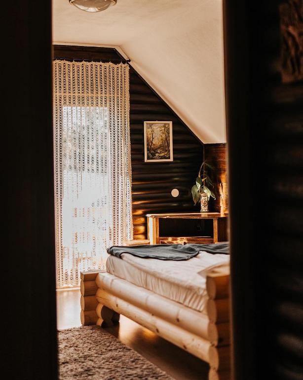 Rustic Wood Villa photo 2