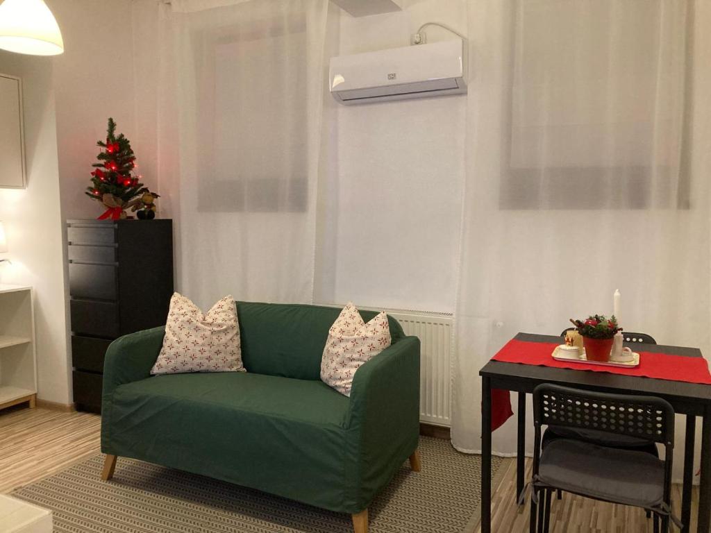 CozyStudio close to center- comfort & privacy — photo 1