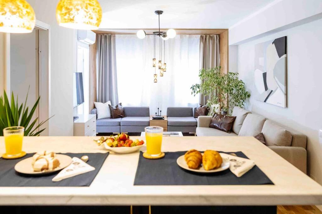 Stunning Views 2BR Intercontinental Flat photo 2