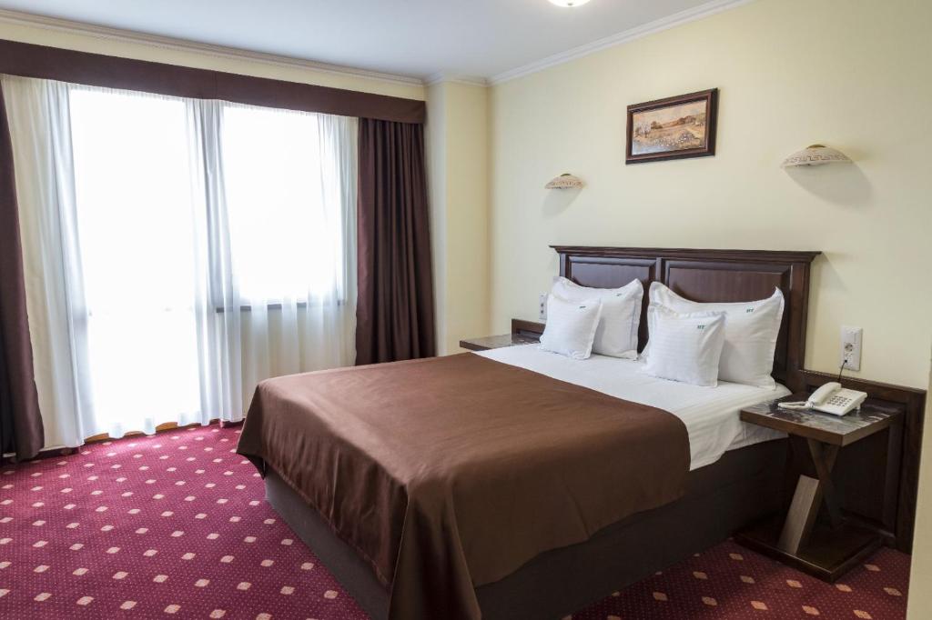 Hotel TROESMIS photo 2
