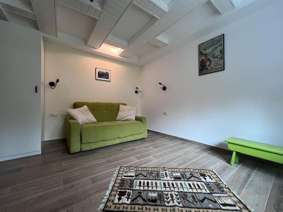 The LODGE- Cozy Apartment with Floor Heating in a Villa photo 2