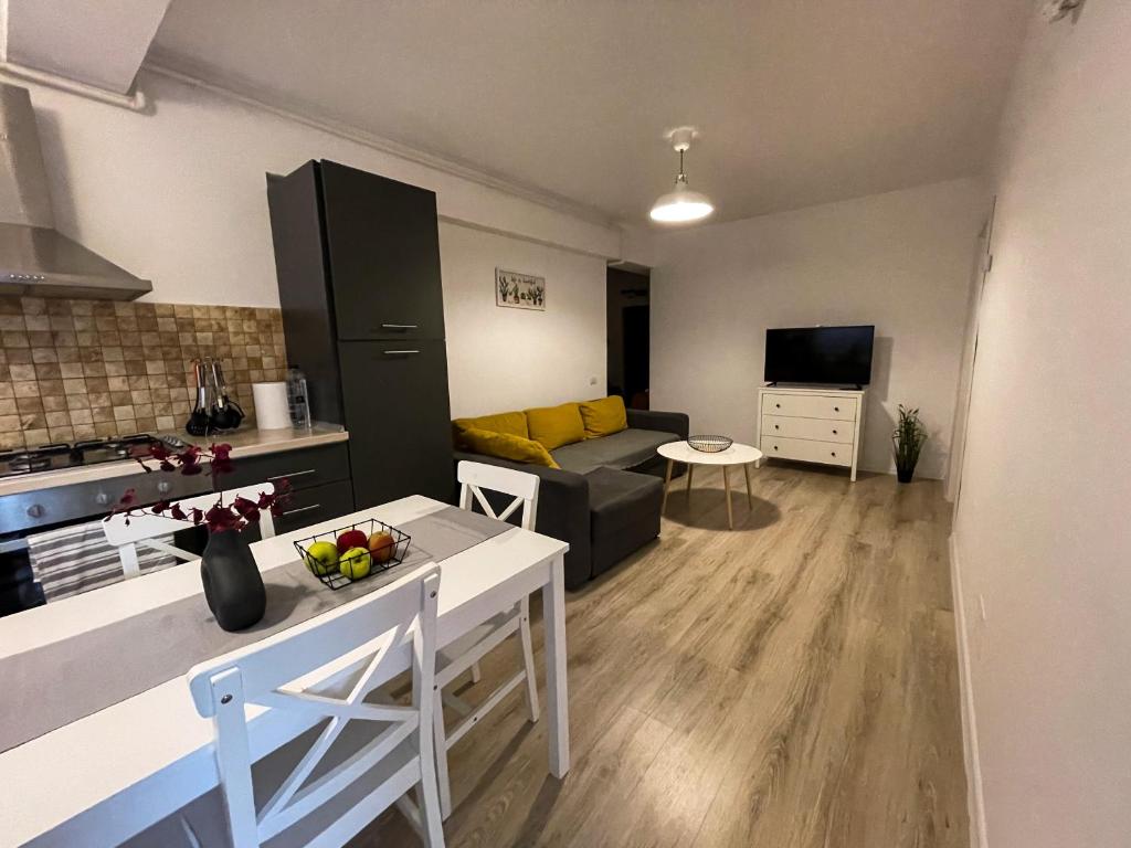 Sunset Apartment — photo 1