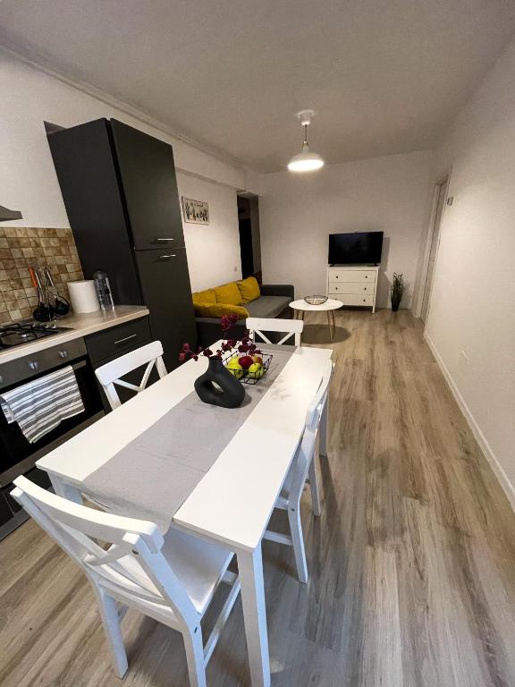 Sunset Apartment photo 3