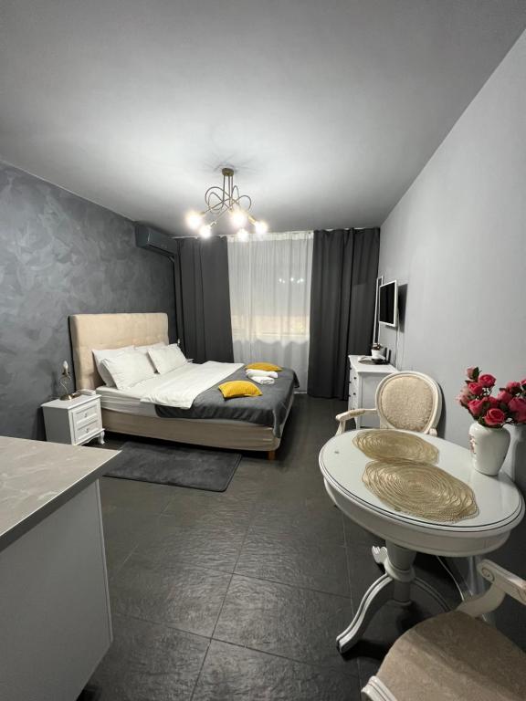 Kenzia Prive — photo 1