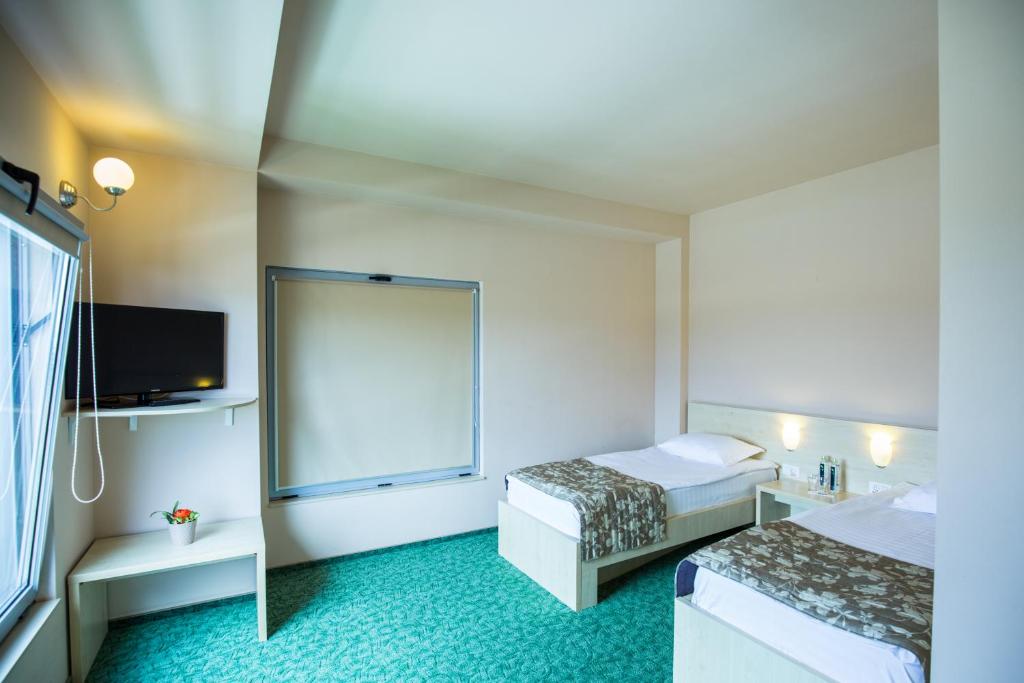 Stop Hotel photo 2