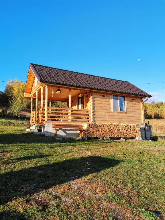 Stefana's Tiny House Nature Retreat — photo 1