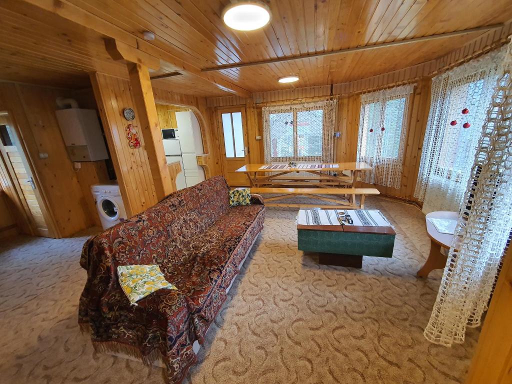 VillaRonda numai în intregime photo 2