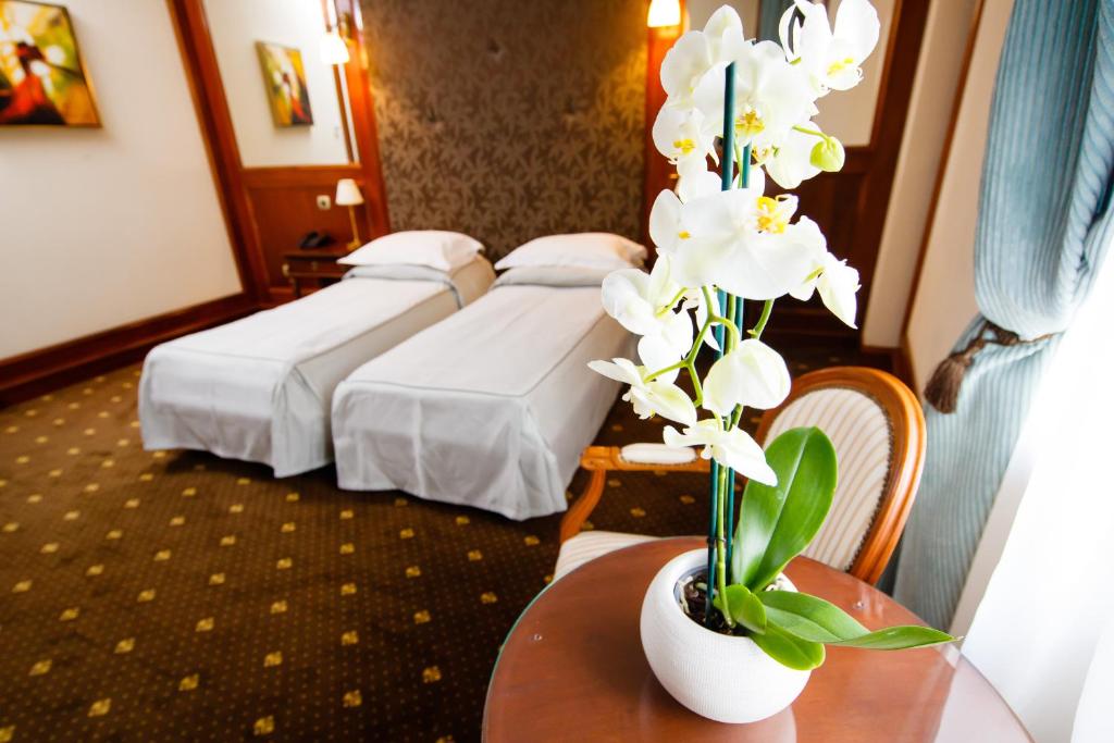 Hotel Select photo 2