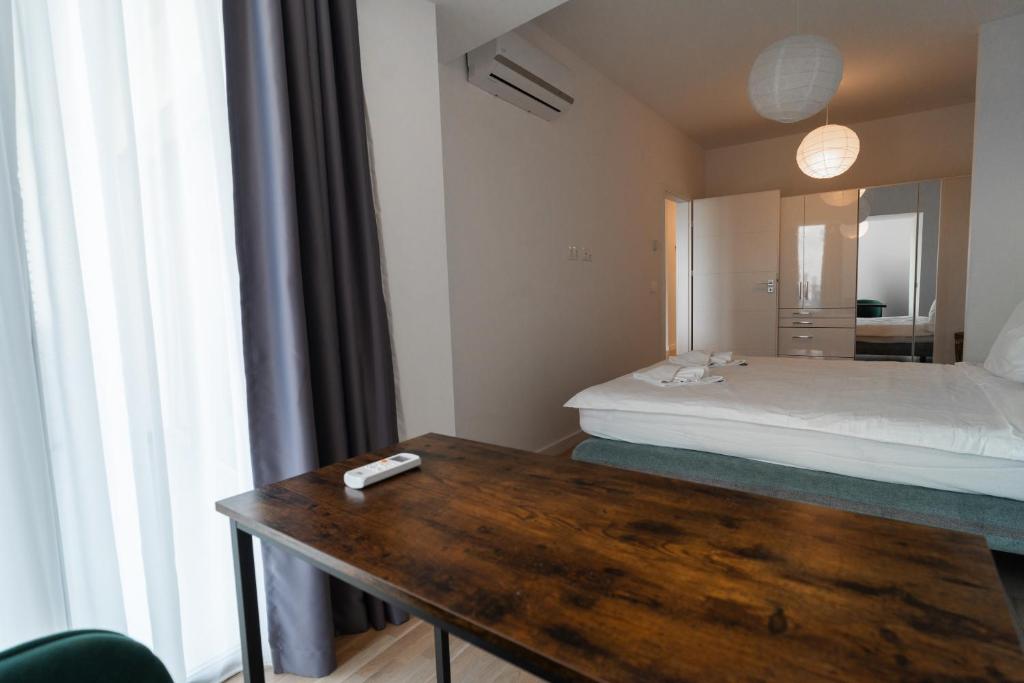 Lagoon Park Apartments with Beach View photo 2