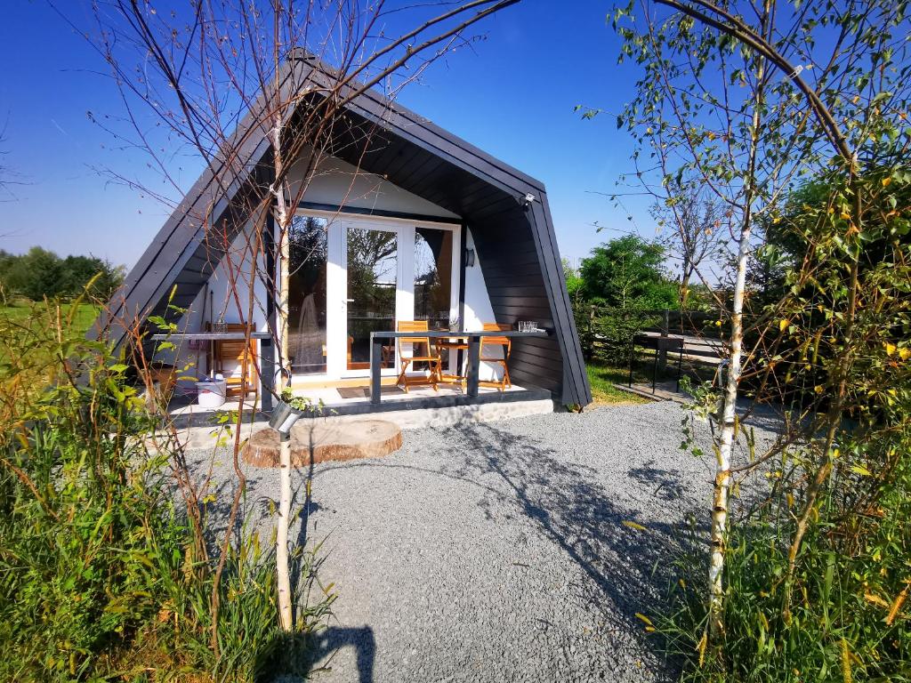 Linistea Muntilor Chalet photo 3