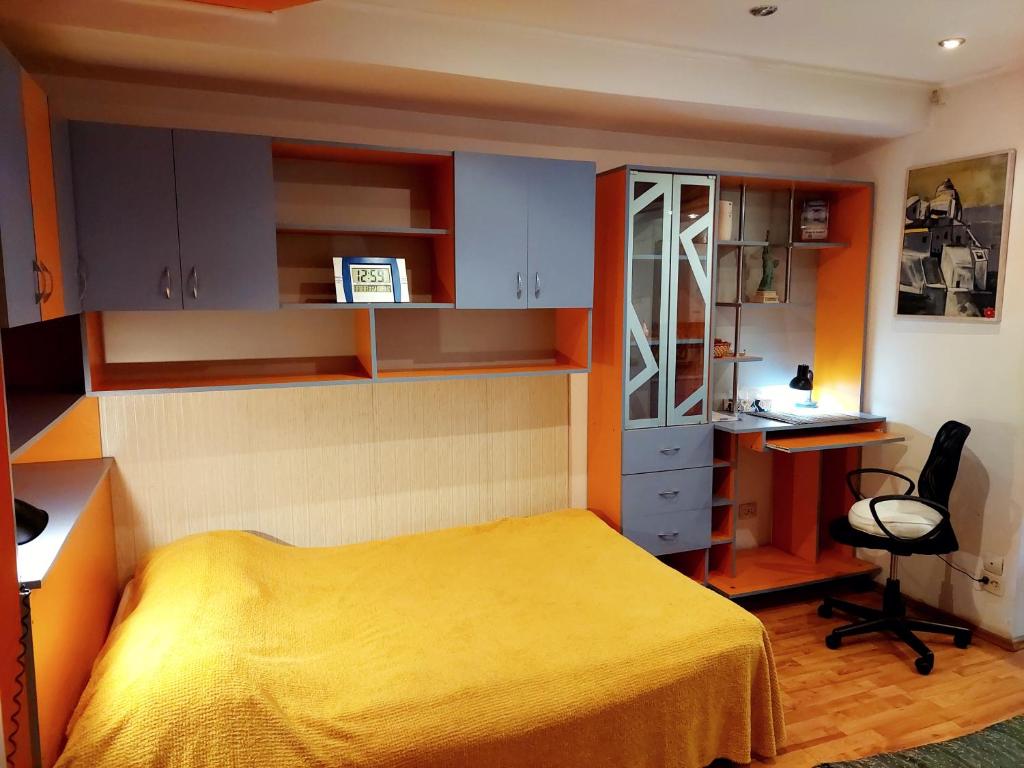 Queen Studio Ambassade de France — photo 1
