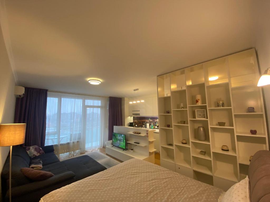 Top Level Residence photo 2