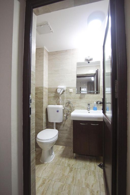 Teju Hotels photo 3