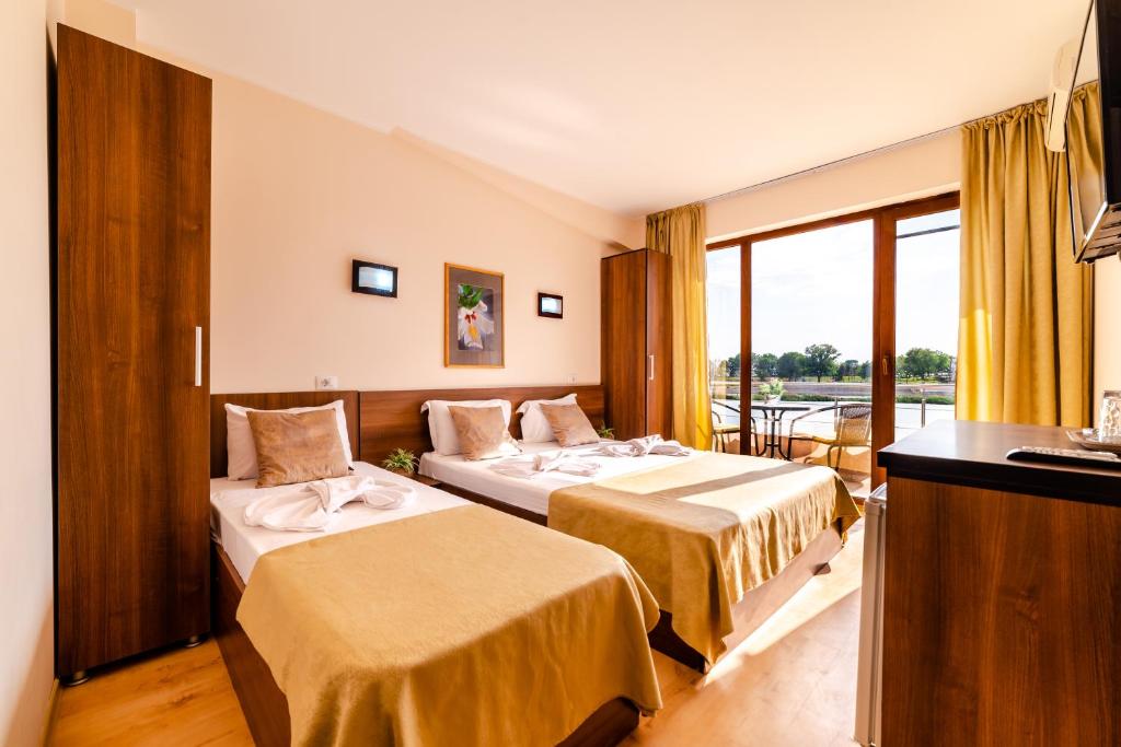 Hotel CASA ROYAL pe plaja Belona photo 3
