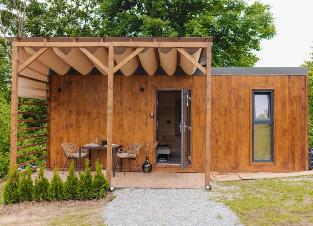 Tiny Heaven Cabin — photo 1