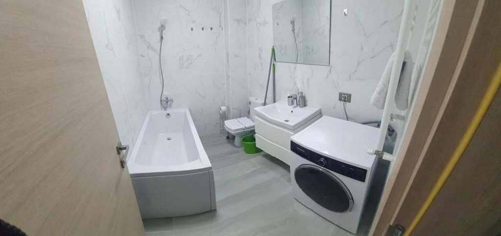 Studiouri Nord 10 - Endless Summer Mamaia Nord Apartaments photo 3