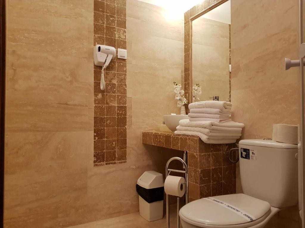 Hotel Tomis photo 3