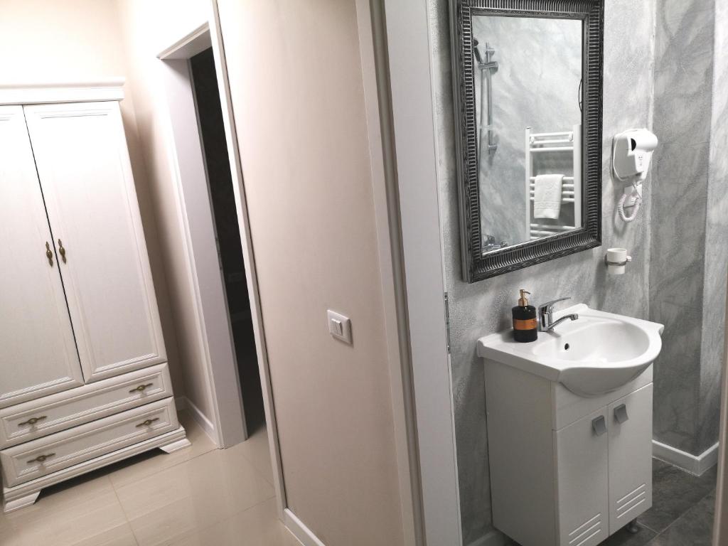 YNS Rooms photo 3