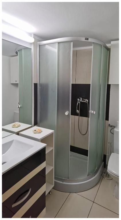 Central Park Nest photo 3