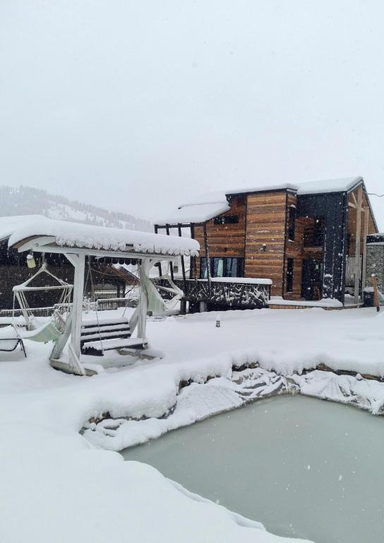 Trifoi Chalet — photo 1