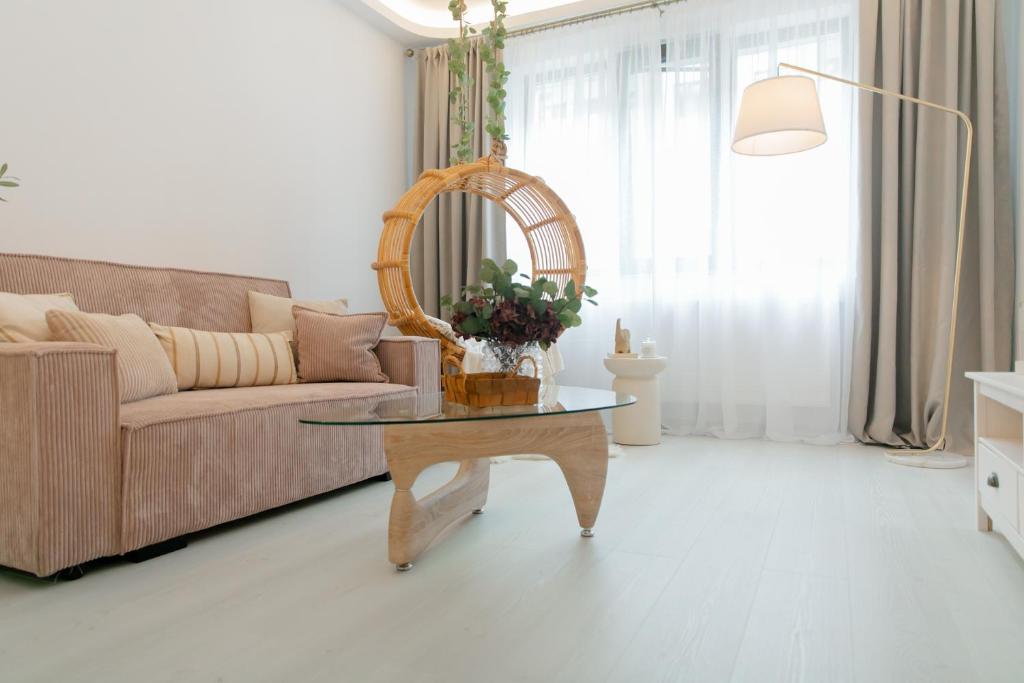 The Harmony Nest Apartment Coresi - Free Parking — photo 1