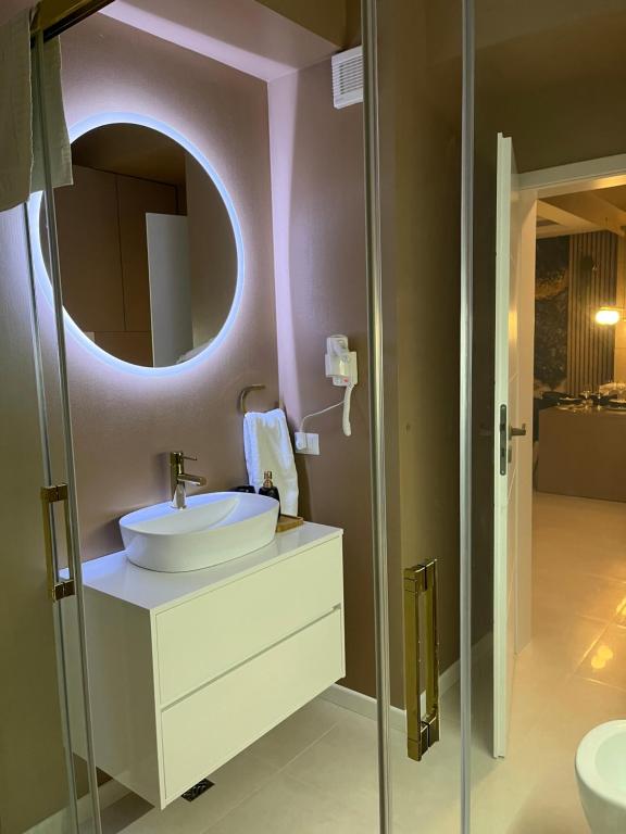 SAS 2 Luxury Apartments photo 3