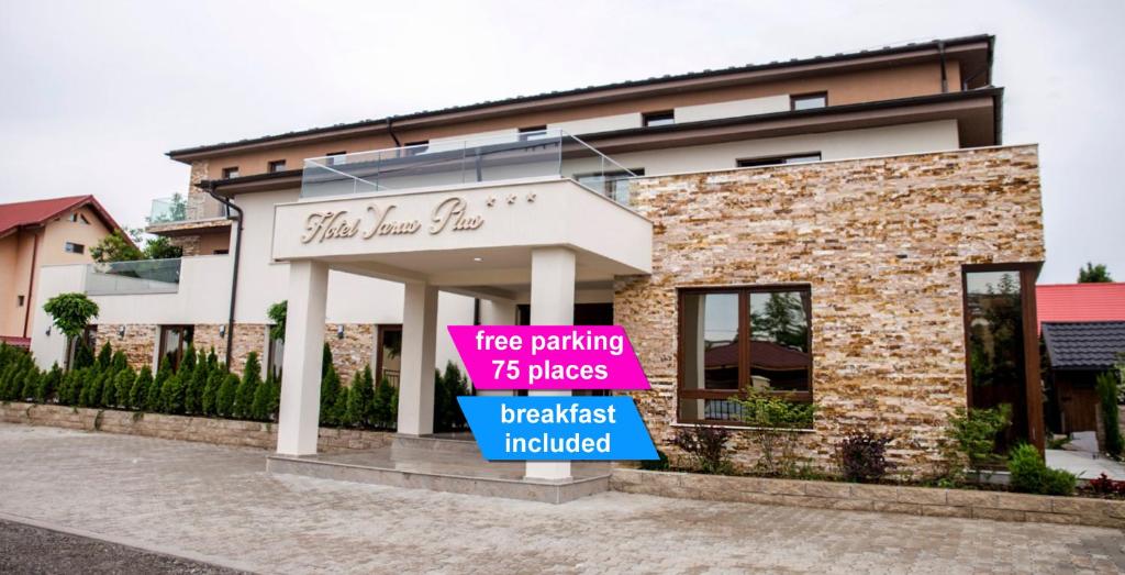 Hotel Yarus Plus — photo 1