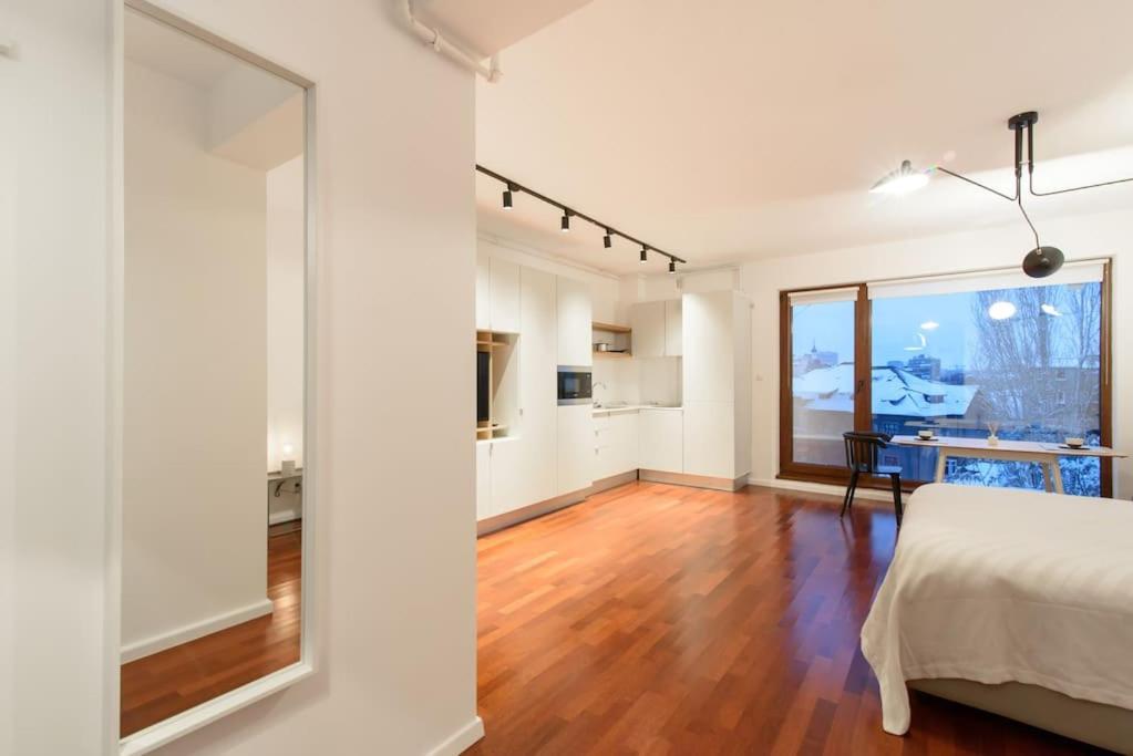 Bianco 19 - central studio Universitate - Old Town photo 2