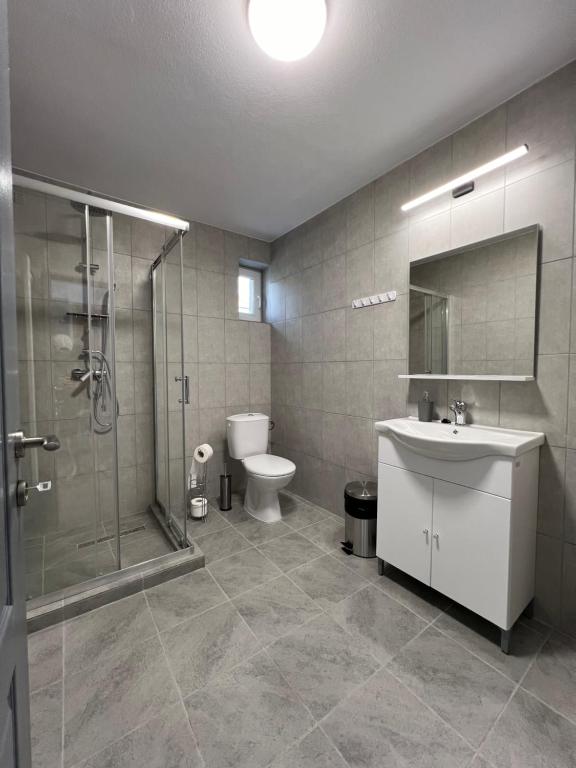 Salin Home photo 3