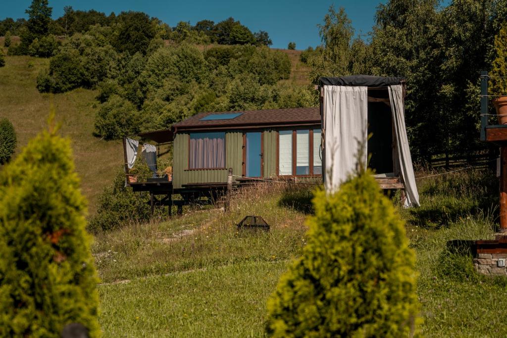 Tripsylvania Tiny House Kili — photo 1