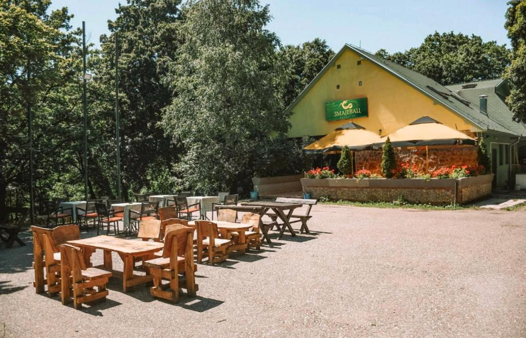 Zmajevac Fruska Gora — photo 1