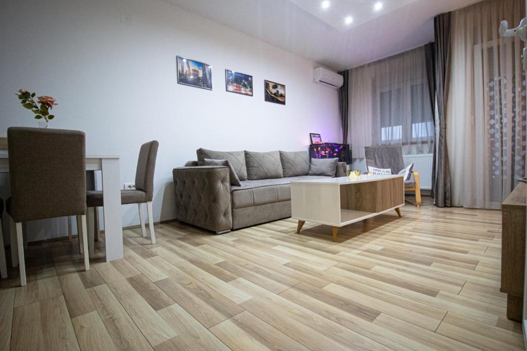 TOP Apartman photo 2