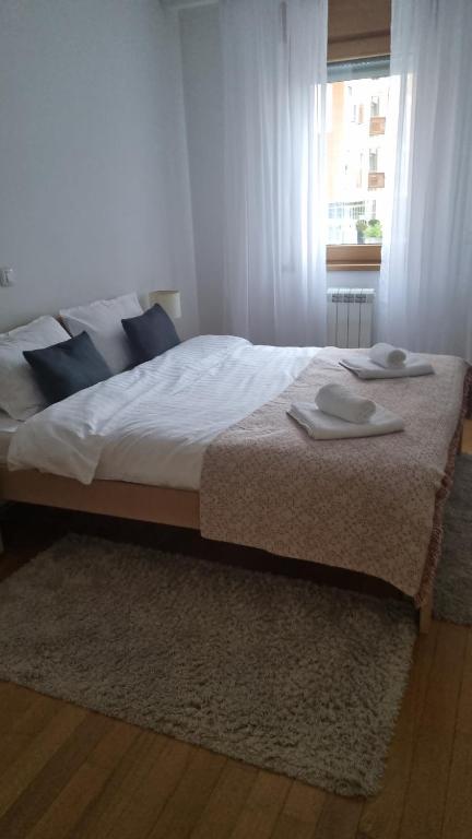 Stylish New Belgrade apt parking 5e per day photo 2