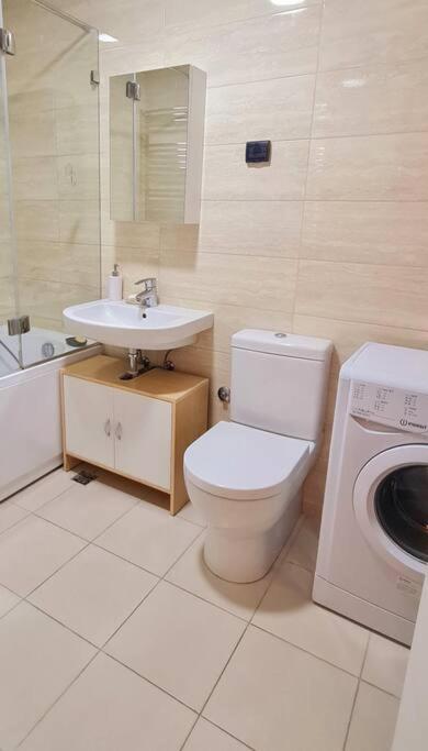 Stylish New Belgrade apt parking 5e per day photo 3