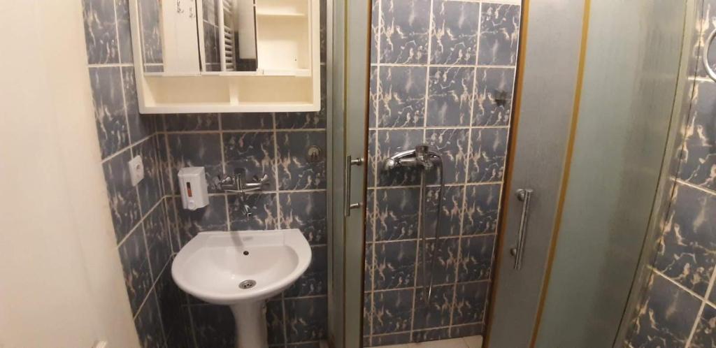 Rosso Apartments photo 3
