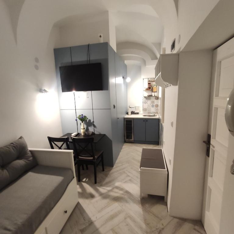 Room Angel — photo 1