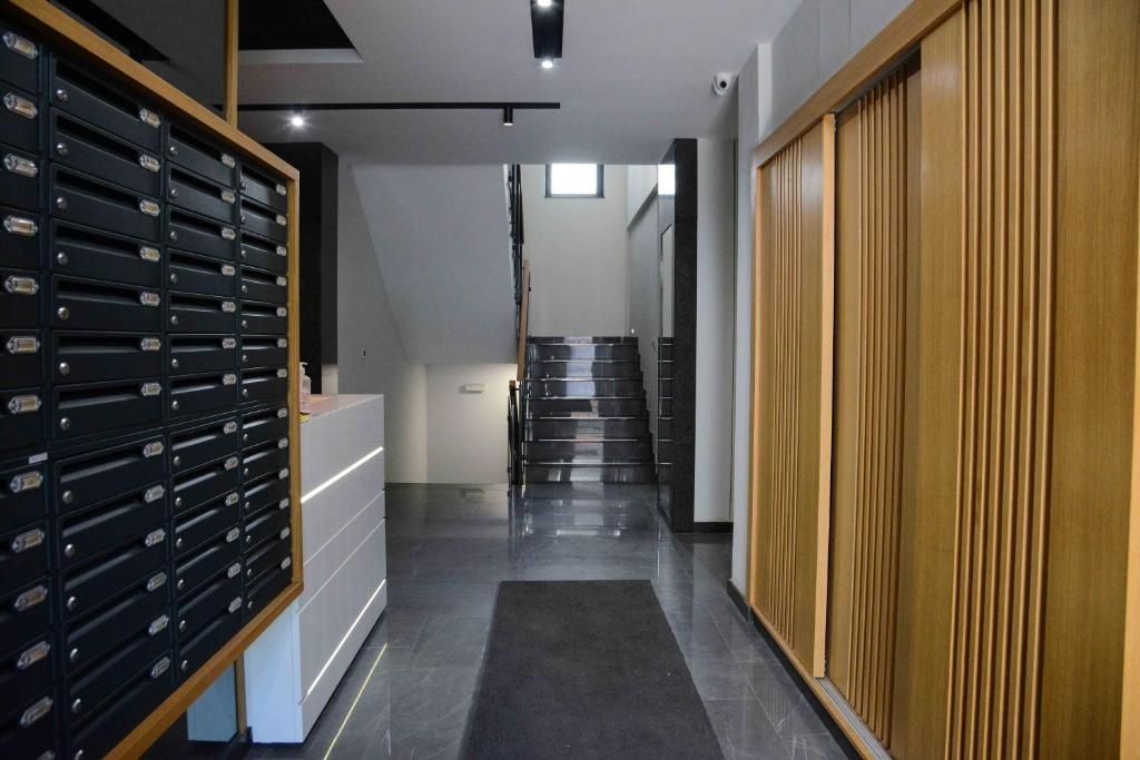 Tesla 70 Apartment with secure parking In the garage photo 2
