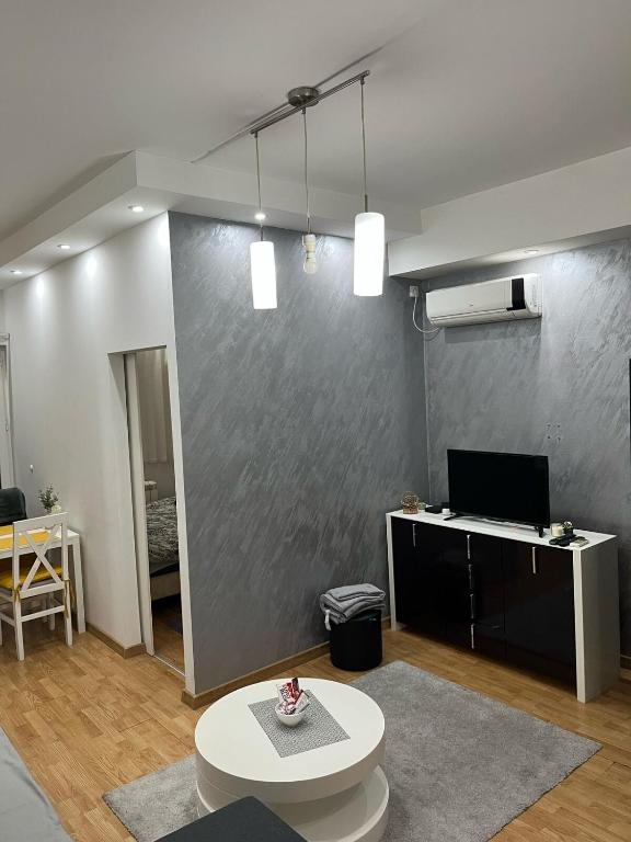 Studio apartment near the city center photo 3