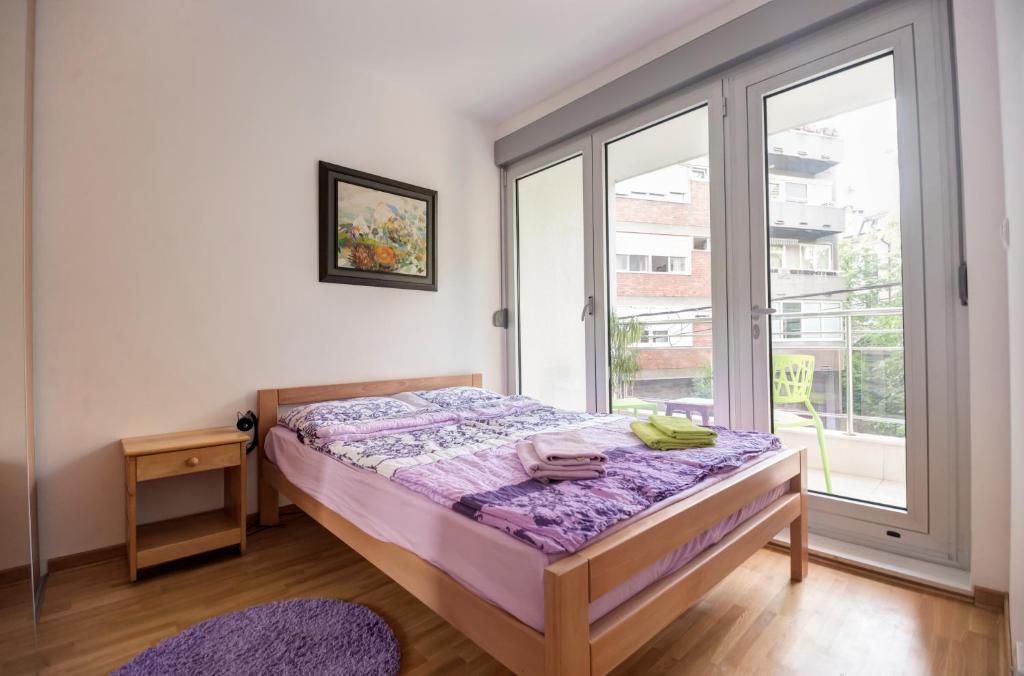 Sekula's City Center Apartment photo 2