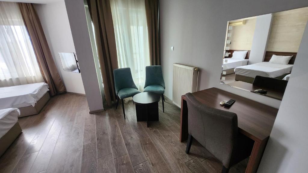 Hotel Rile Men Blue photo 2