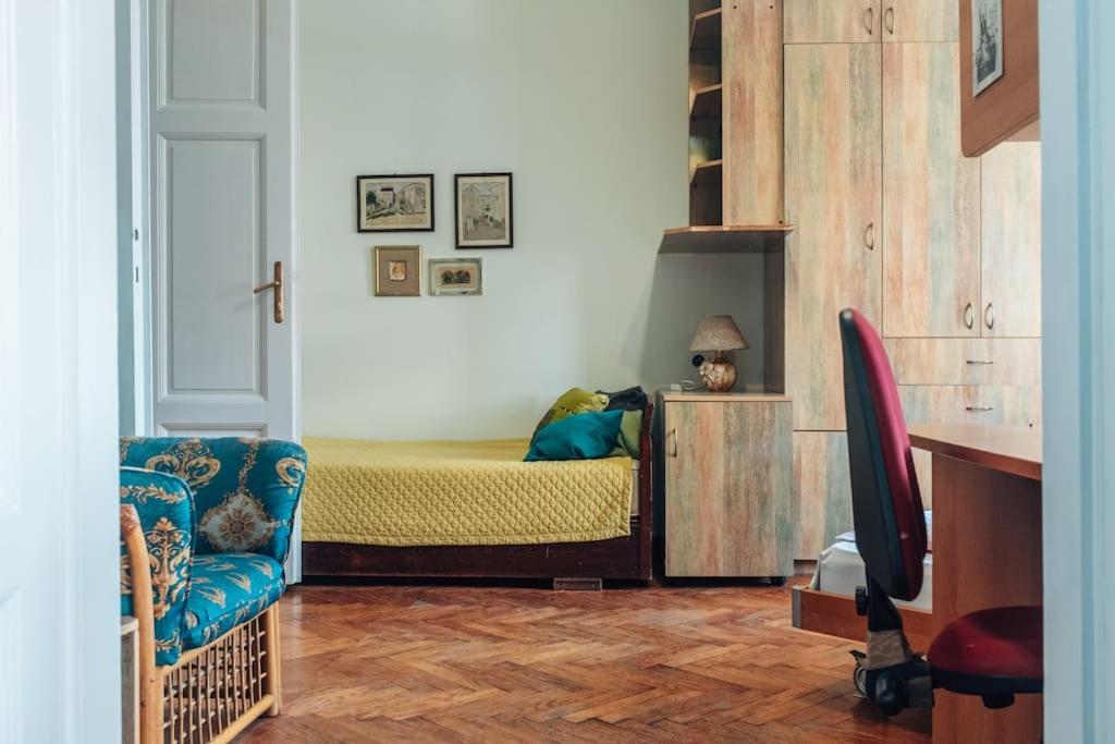 Rustic Central Belgrade Stay photo 2