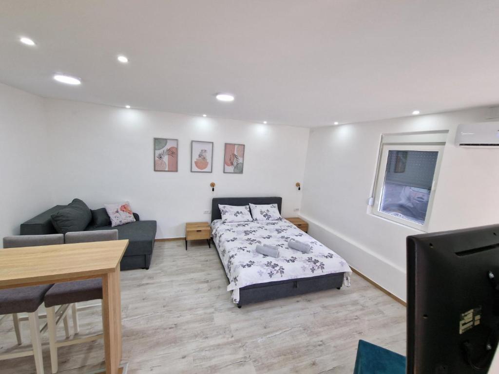 Zed Apartments photo 2