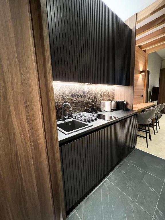 Woodside 007 — photo 1