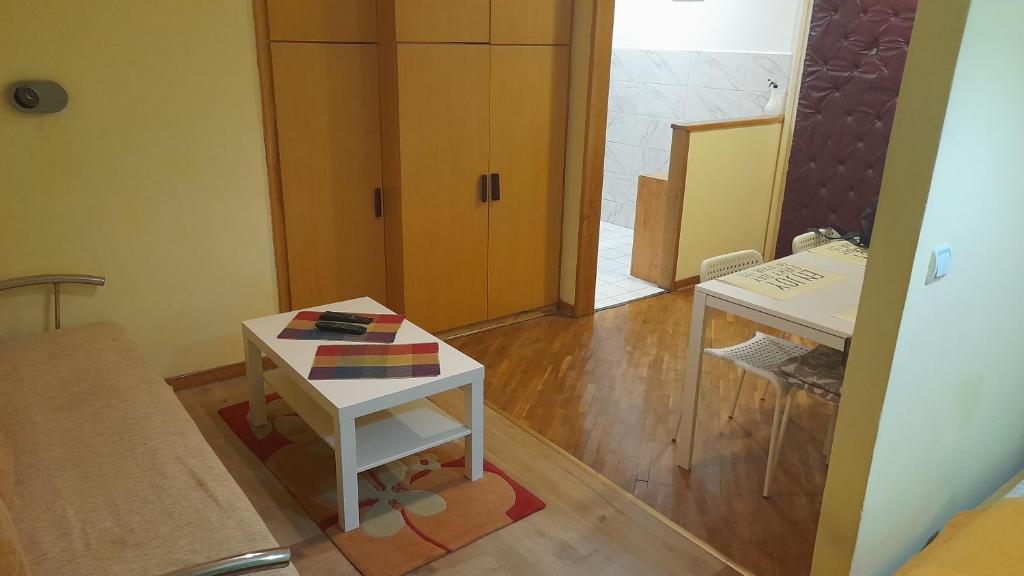 Vracar Krunska Jamiva photo 3