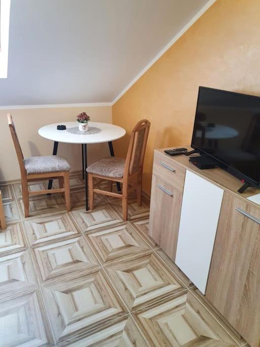 Small cute single room A2 in Pancevo — photo 1