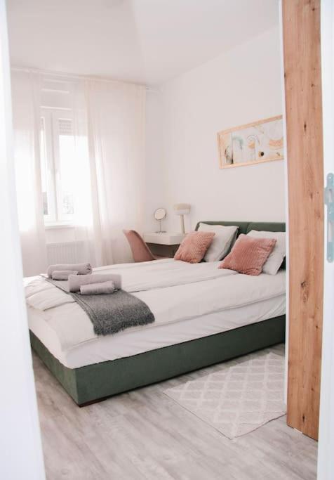 White apartment photo 2