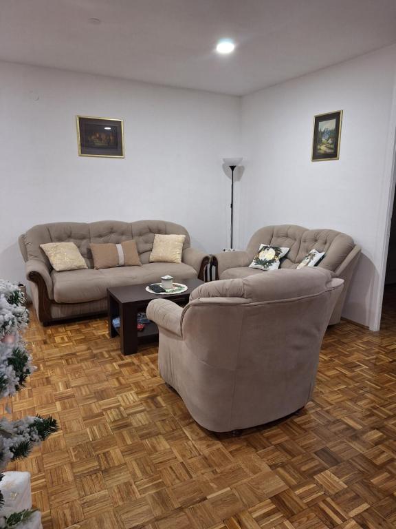 Toni apartment photo 2